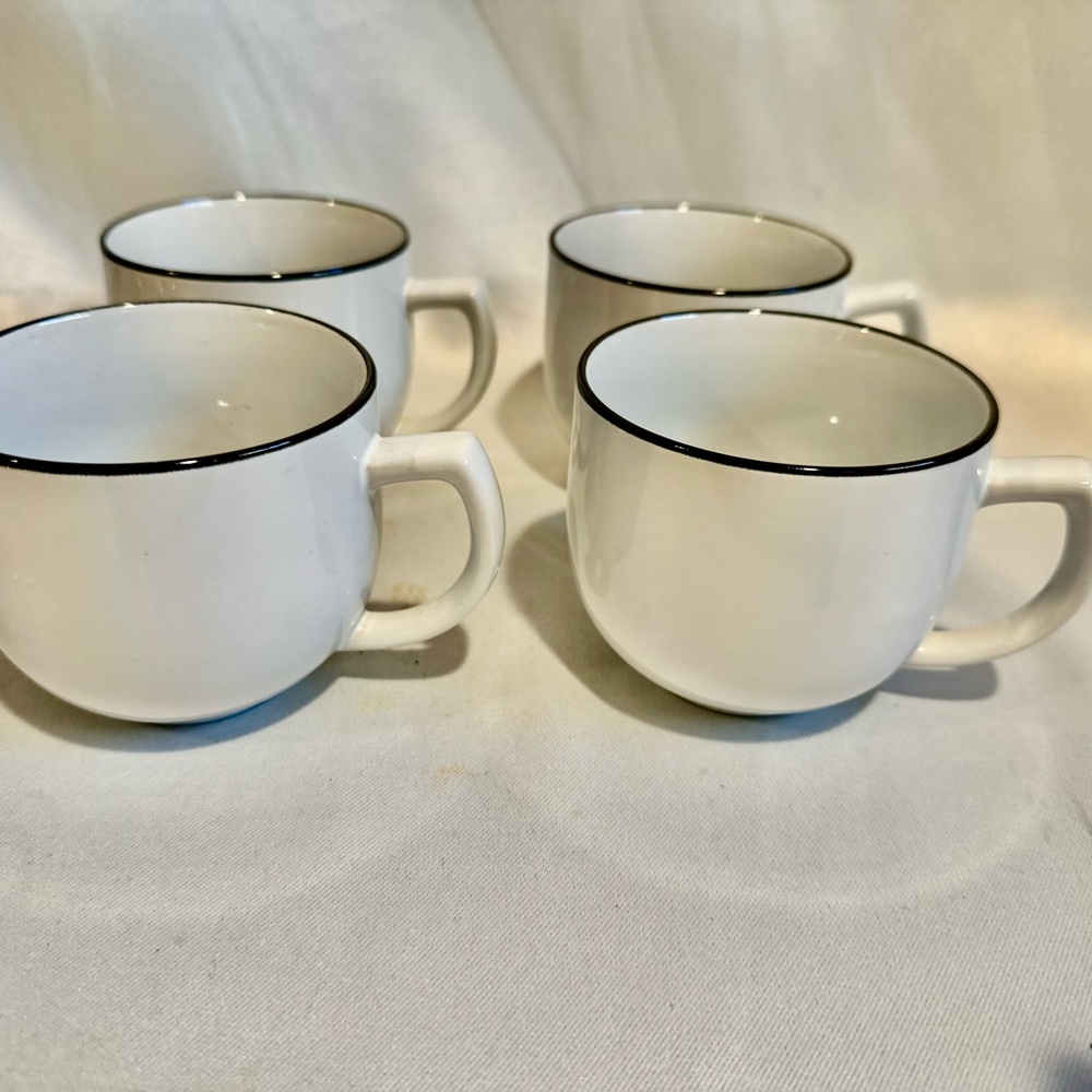 Classic Vintage Noritake Ignition White Ceramic Mugs with Black Rim-Set of 4